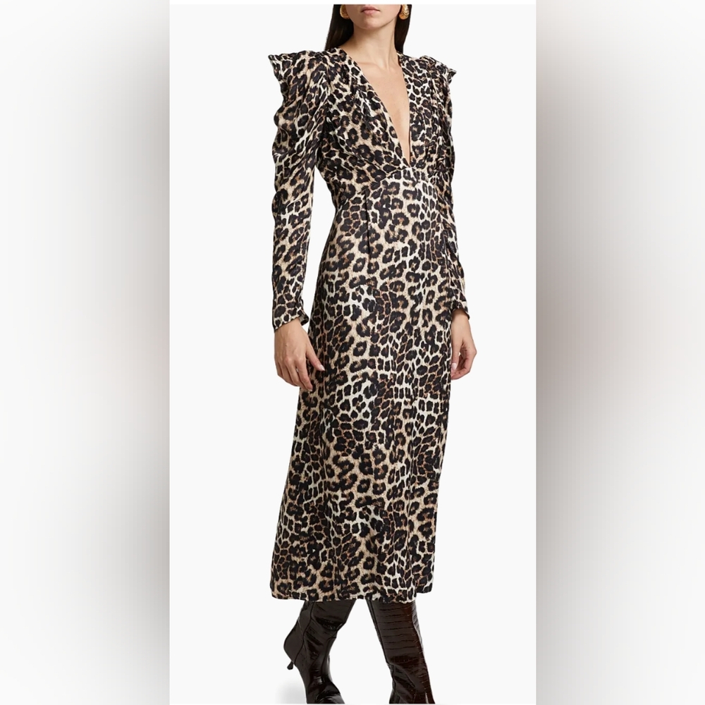 FARM Rio Animal Print Long Sleeve Dress